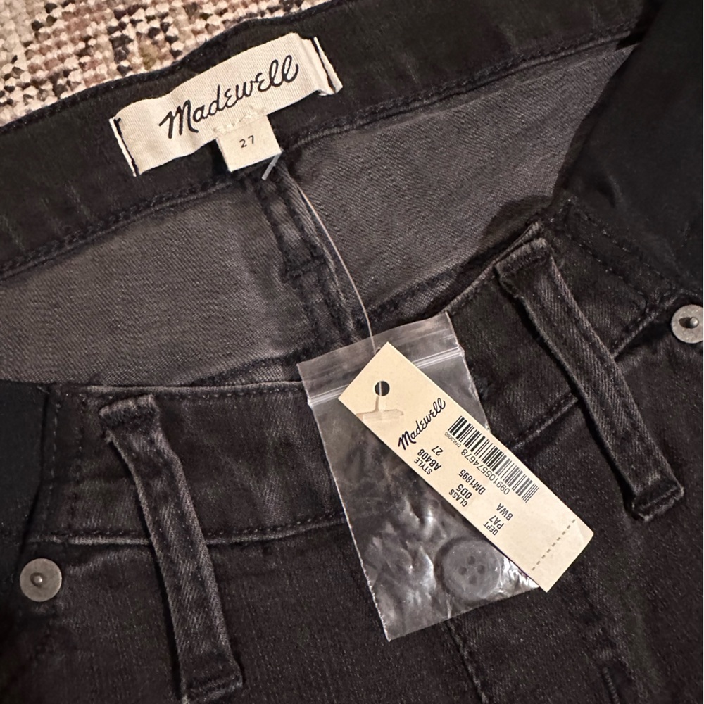 Madewell Maternity Jeans - Black - Picture 3 of 4